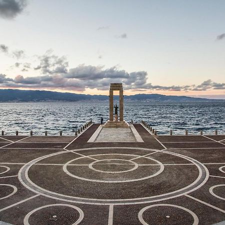 Апартаменты La Casa Di Nausicaa - Vespero Реджо-ди-Калабрия Экстерьер фото